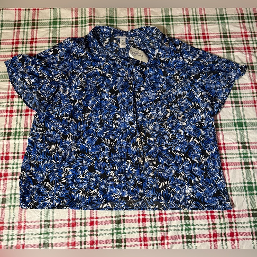 Catherine’s Women’s Plus Size Short Sleeves Shirt Size 3X 26/28W NWT